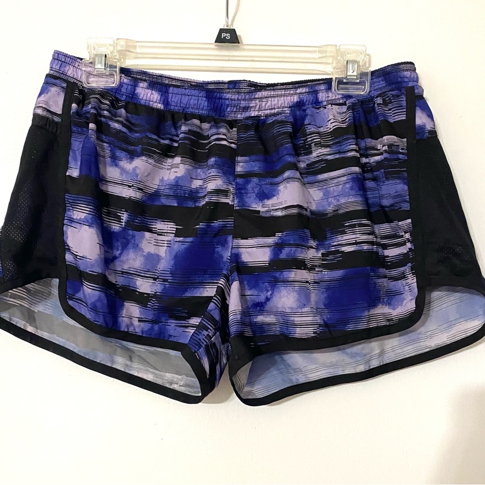 Old Navy active wear go dry shorts
